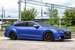vrforged-d03r-gblk-20in-audi-s7-blue-1