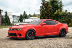 vrforged-d09-matte-black-camaro-z28-red-1