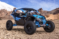 vrforged-d15-mblk-square-canam-x3-4lug-black-blue-1