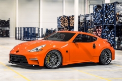 vrforged-d03r-hyper-black-nissan-370z-orange-1