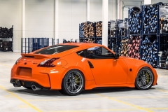 vrforged-d03r-hyper-black-nissan-370z-orange-2