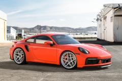 vrforged-d04-brs-clk-porsche-992-turbo-s-orange-1