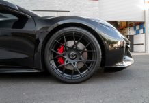 Corvette C8 Z06 with Centerlock Style VR Forged DX1 Wheels