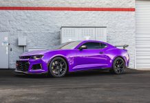 Purple Camaro ZL1 with VR Forged D05 Gloss Black 20 Inch Wheels